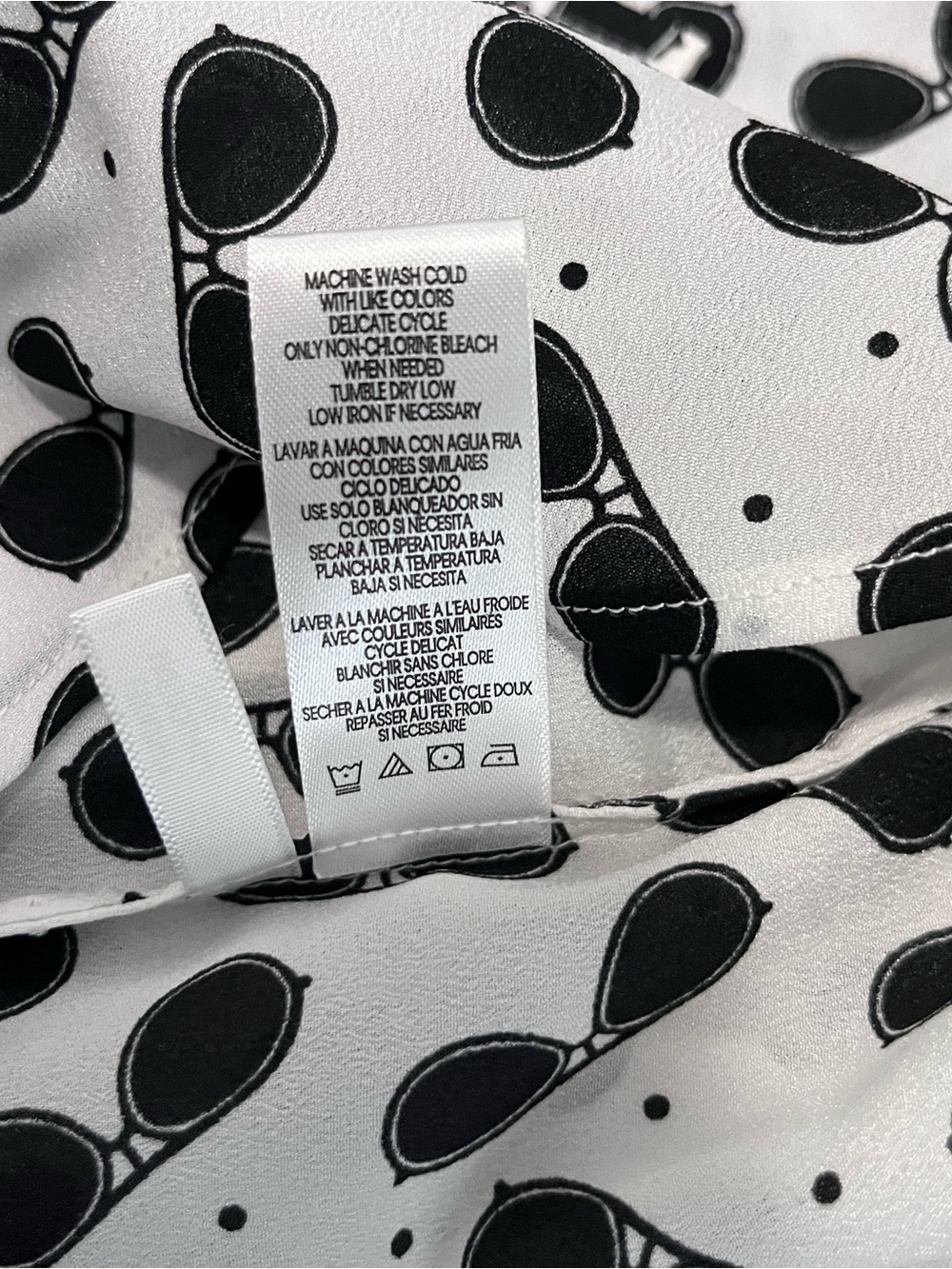 KARL LAGERFELD long sleeve aviator sunglasses print button down blouse Large - Picture 11 of 11